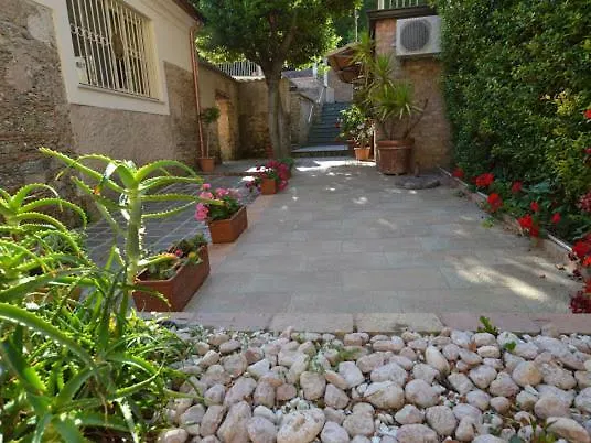 Corte Di Re Federico فندق مبيت وإفطار لاميزيا تيرمي